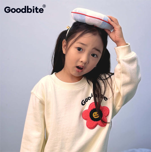 GOODBITE Dynamic Display Hoodie for Teens