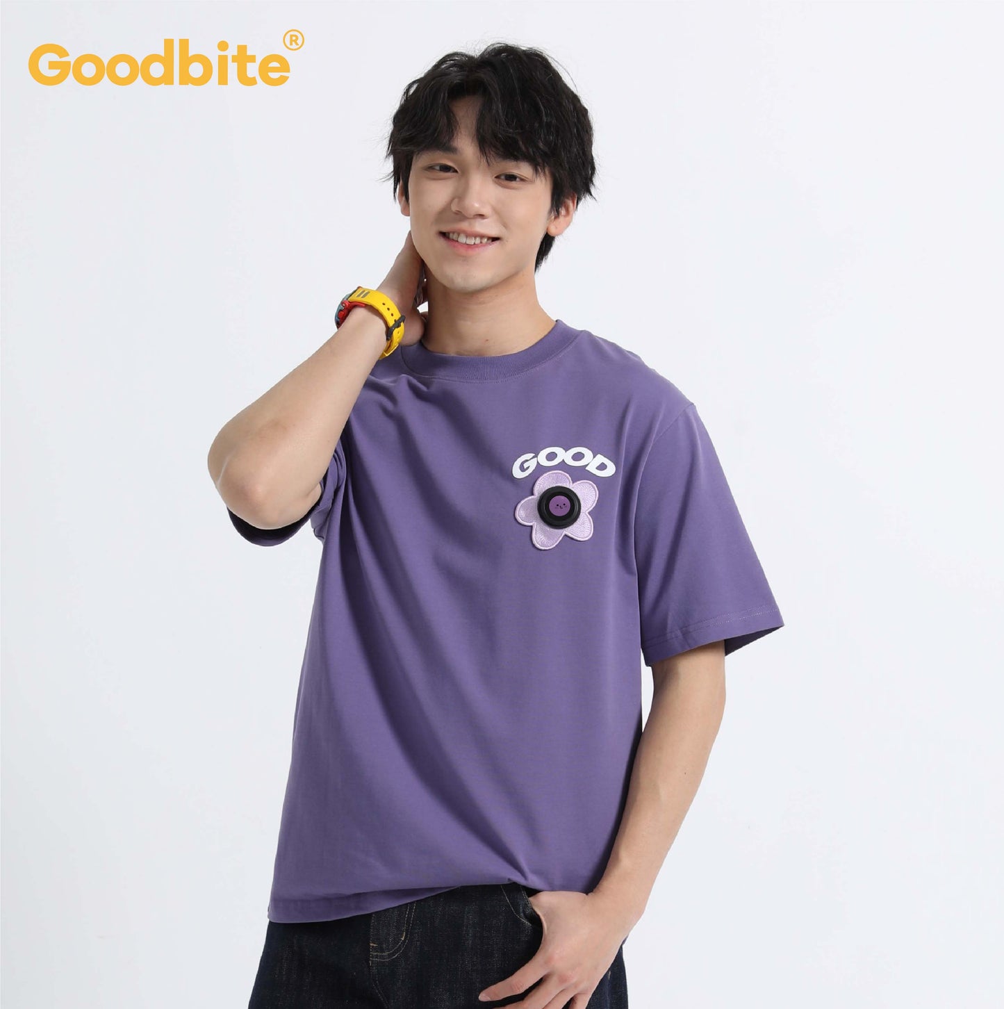 Goodbite Dynamic Floral Emoticons Display T-shirt