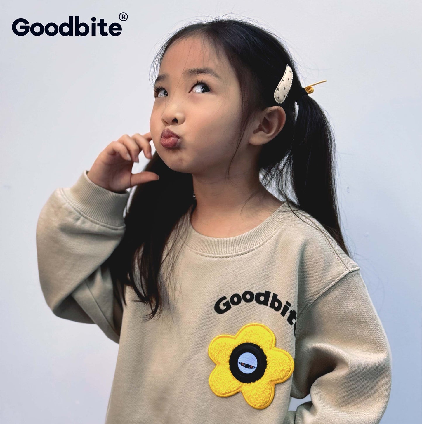 GOODBITE Dynamic Display Hoodie for Teens