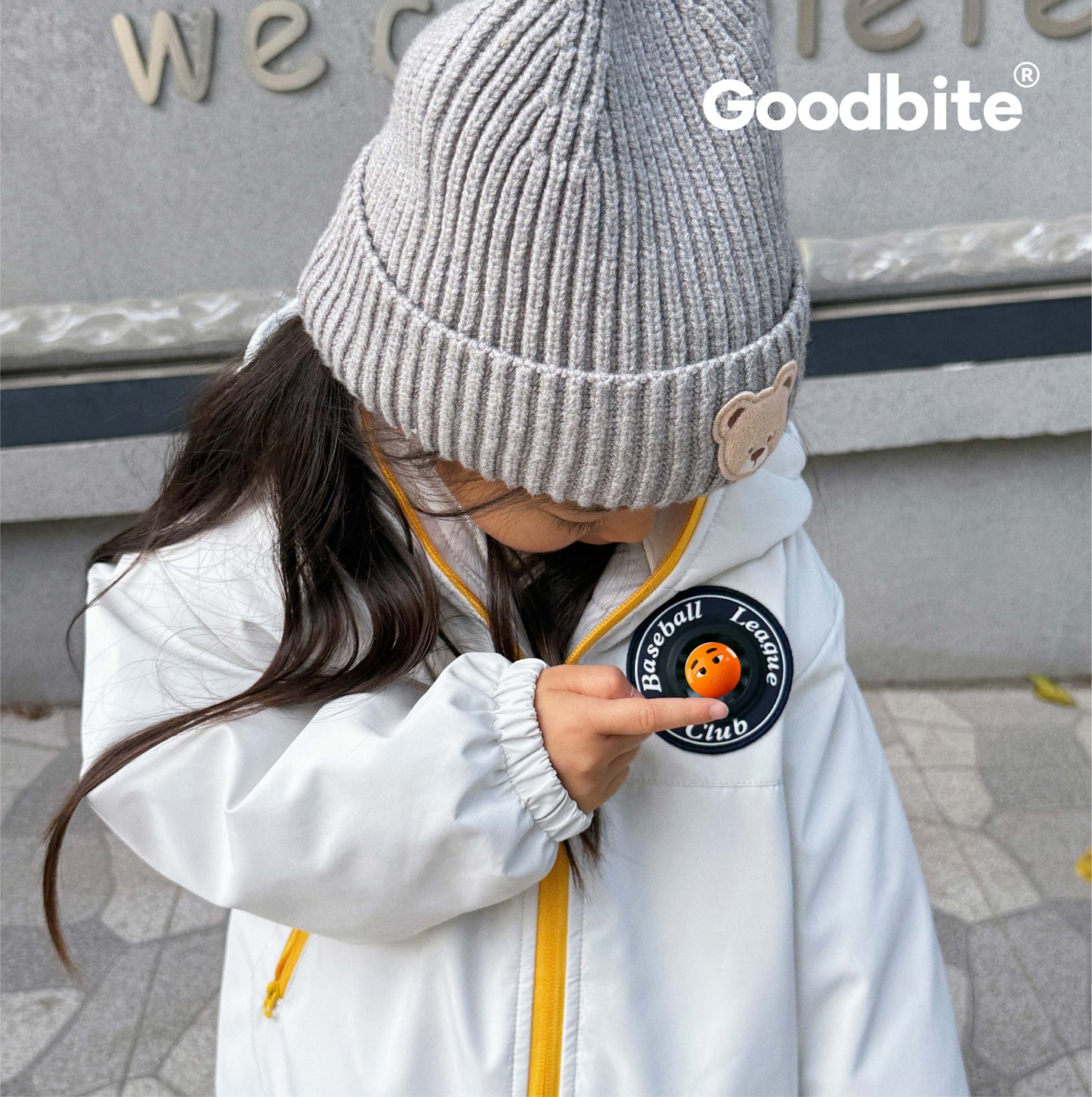 GOODBITE Fun Carnival Dynamic Emoji Display Padded Jacket for kids
