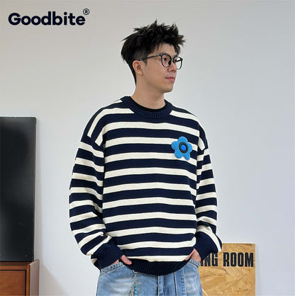GOODBITE Dynamic Emoticon Display Striped Knitwear