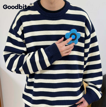 GOODBITE Dynamic Emoticon Display Striped Knitwear