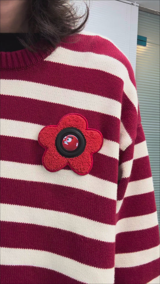 GOODBITE Dynamic Emoticon Display Striped Knitwear